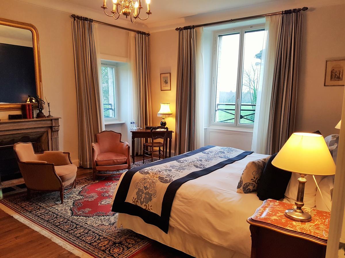 Manoir De Kergrec'H Hotel Плугрескан Екстериор снимка
