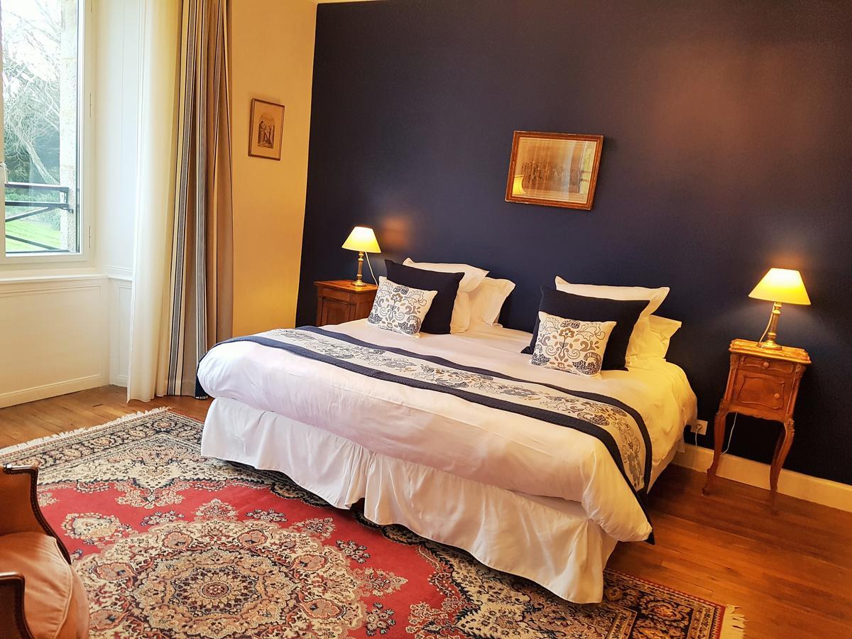 Manoir De Kergrec'H Hotel Плугрескан Екстериор снимка